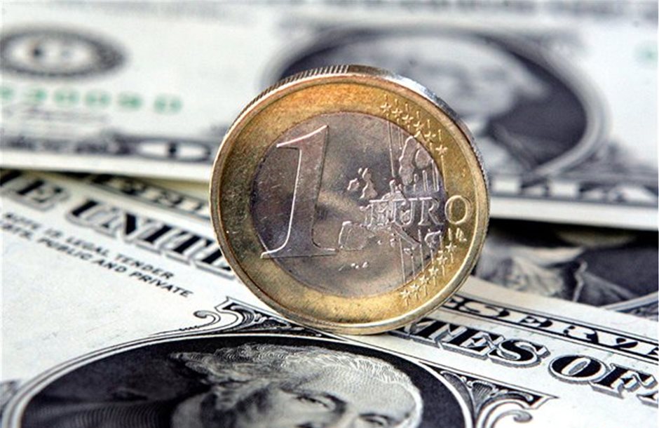 Κάτω και από τα 1,10 δολάρια βρέθηκε το ευρώ